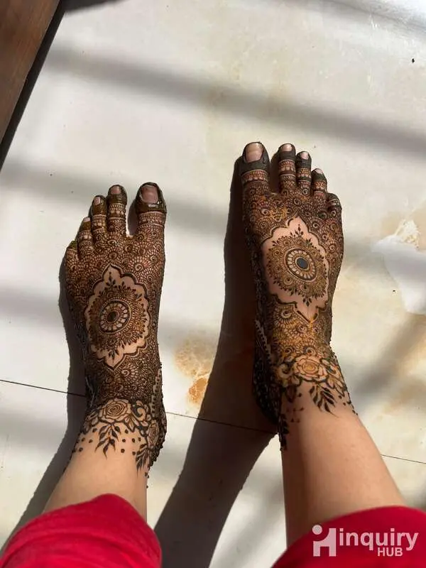 Arifa Mehndi Artist