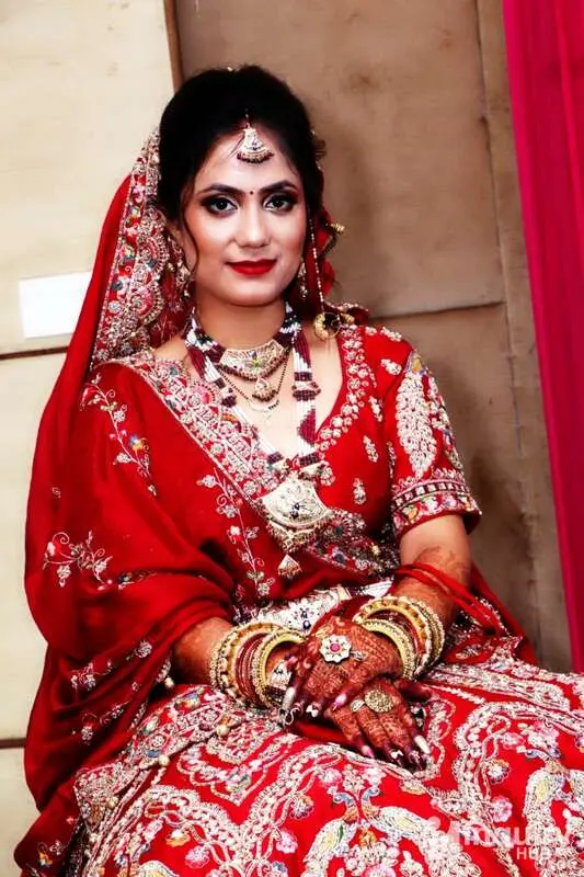 Lata Proffecianal Makeup Artist