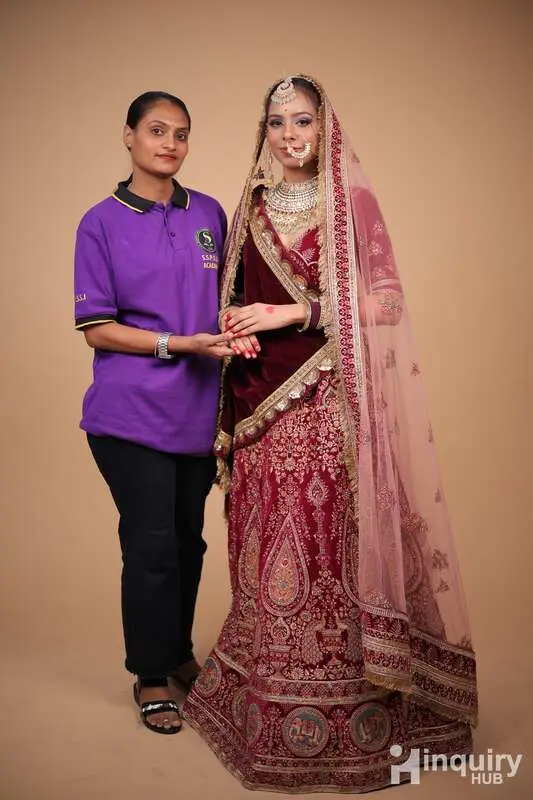 Shivi Makeup Artist