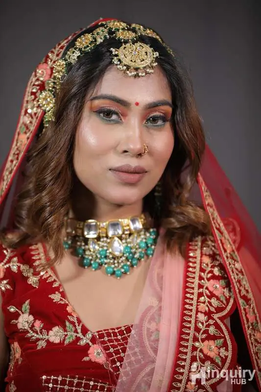 Simrah Faisal Makeup Artist