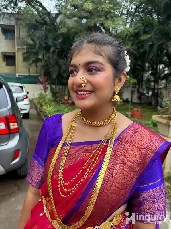 Simrah Faisal Makeup Artist