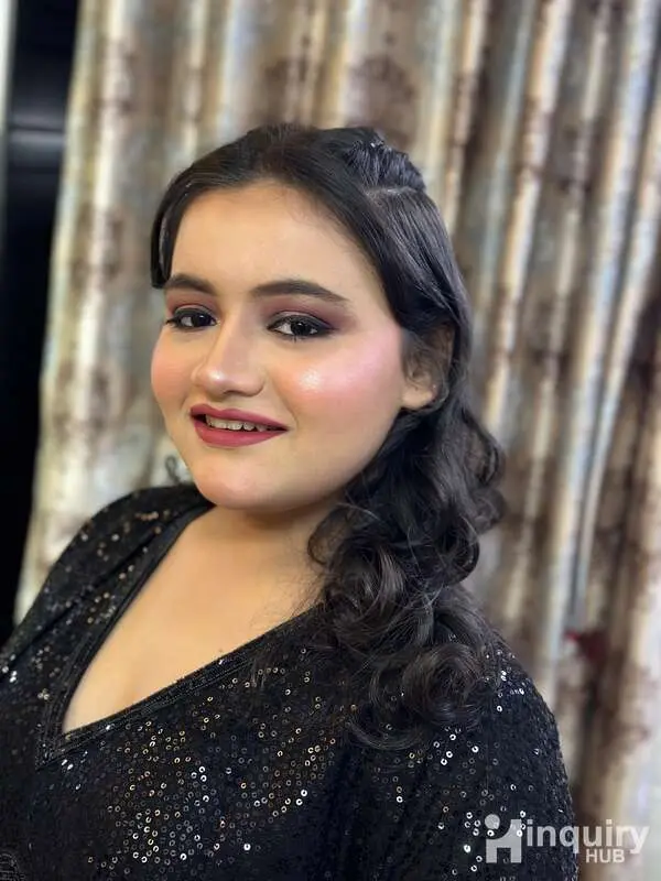 Simrah Faisal Makeup Artist