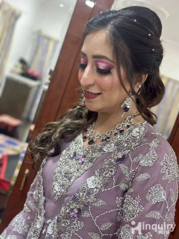 Simrah Faisal Makeup Artist