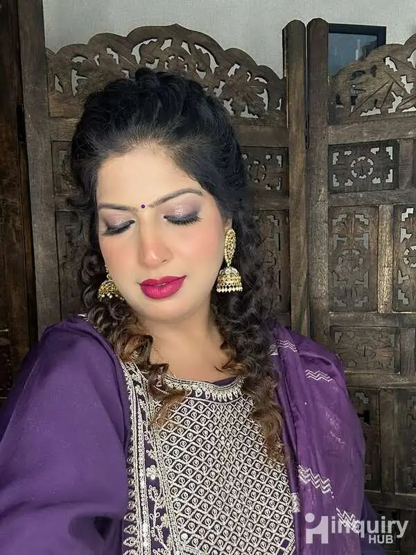 Khwaish Makeoverz