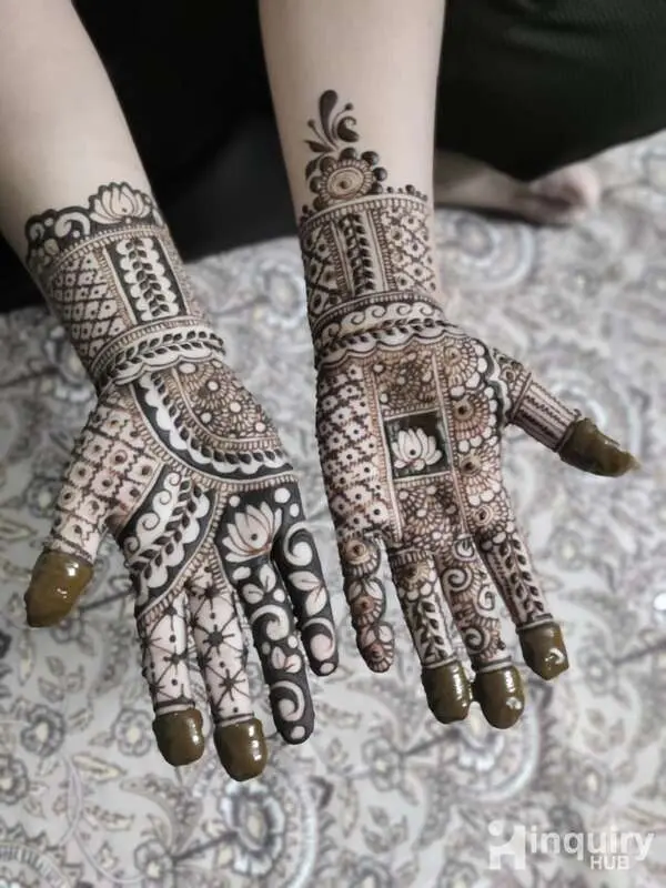 Roshni Mehandi