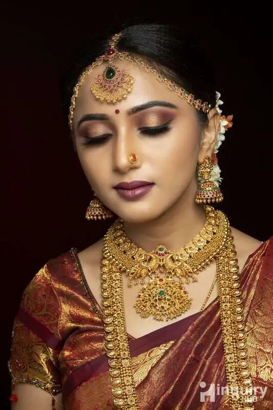 Luxe Looks By Deepa