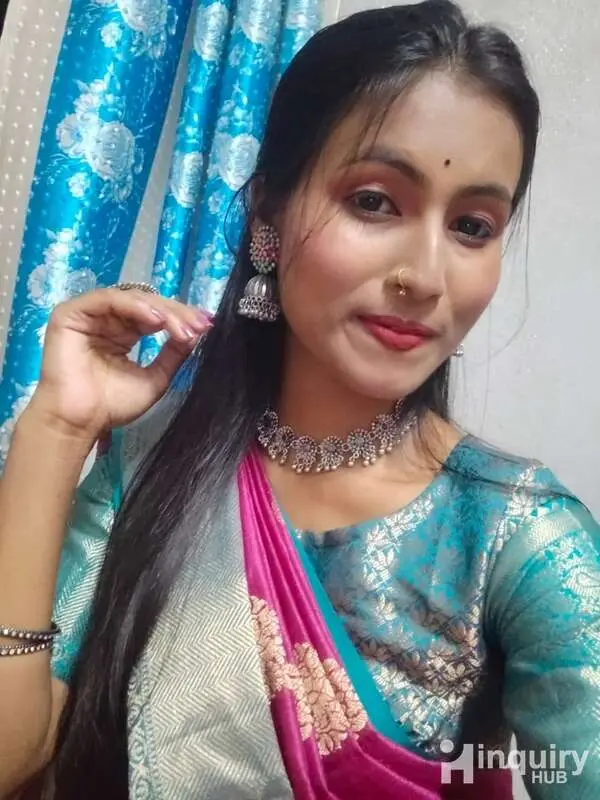 Professional Makeup Artist Sushmita