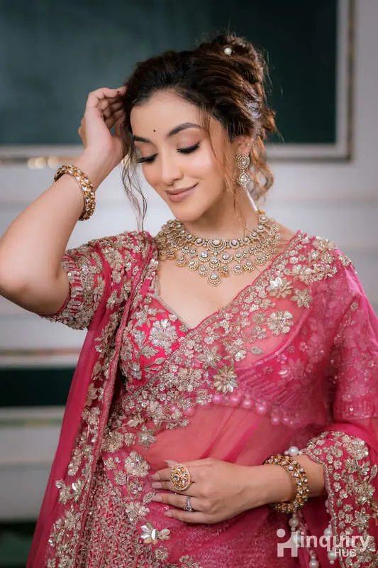 Nehajadhavmakeupartist