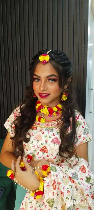 Glam Look By Dolly