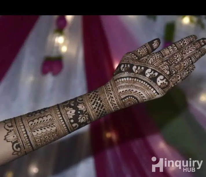 Harshiya Mehndi Artist