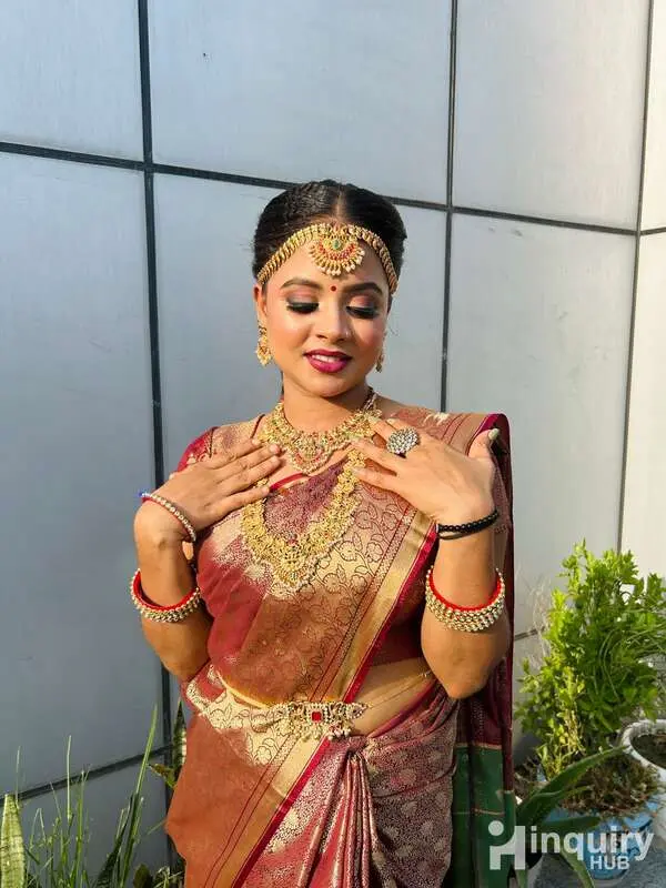 Anjali Makeup Artist And Hairstyles