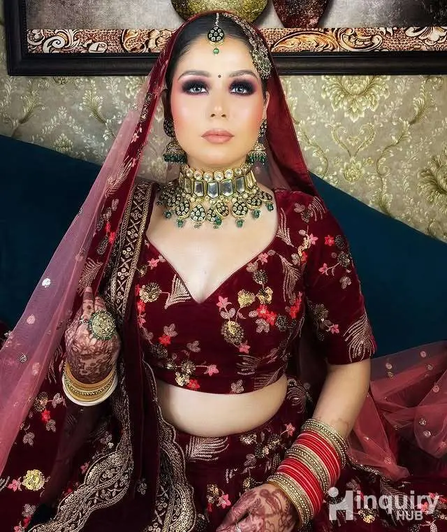 Himshikha Singh Makeovers