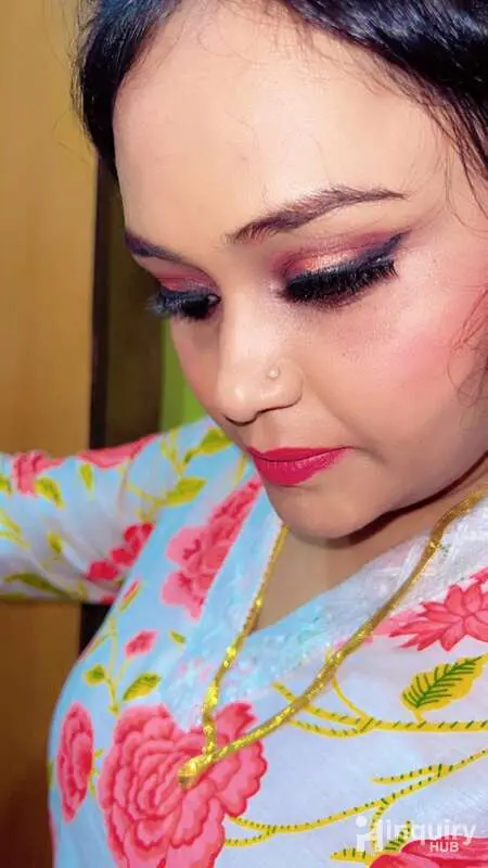 Zoya Khan