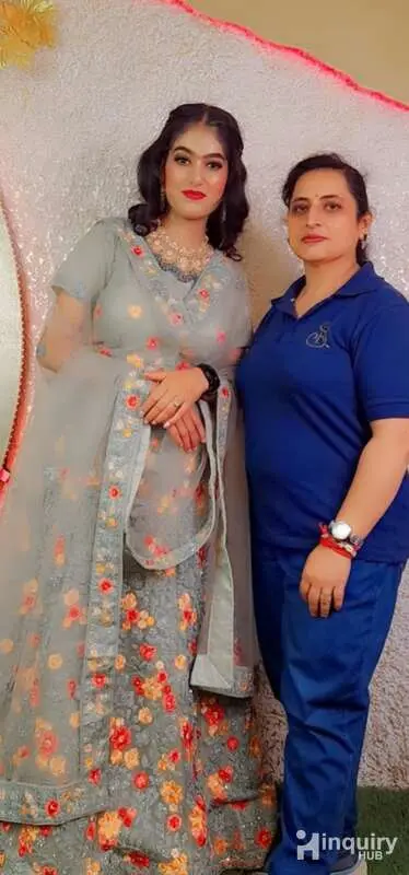 Shivali Makeover  And Hair Stylist