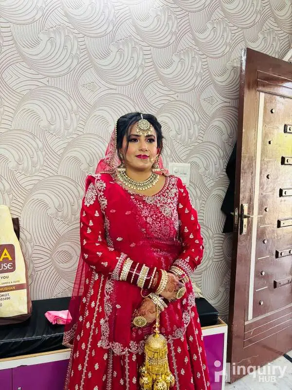 Golden Beauty Salon