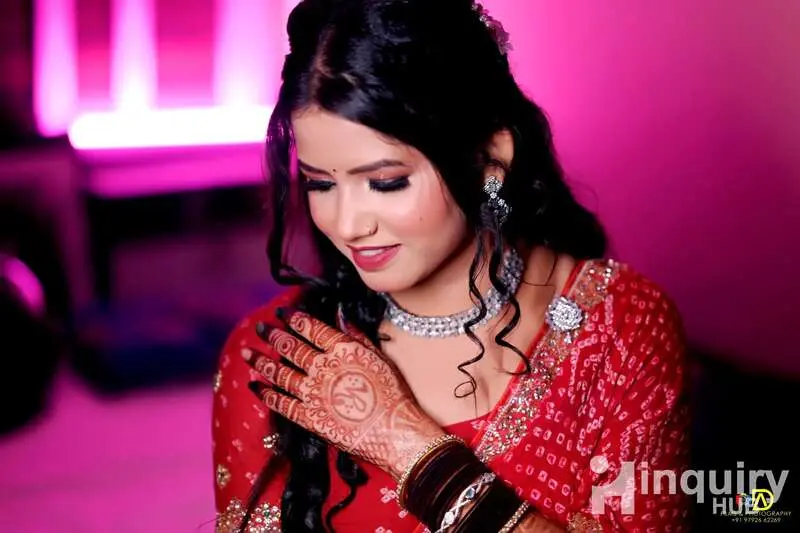 Mua Divya