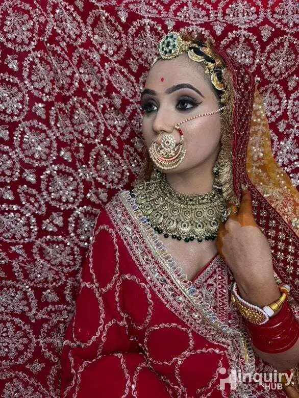 Avni Makeover Salon   Academy