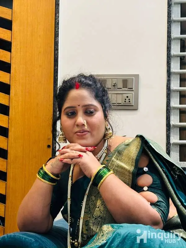 Mk Makeup And Hair Artist
