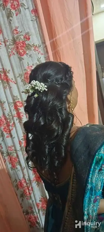 Mk Makeup And Hair Artist
