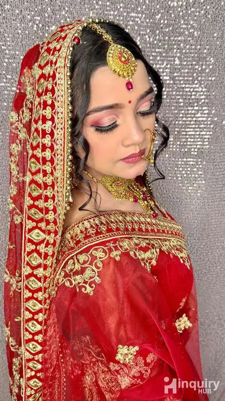 Professional Makeup Artist Vlcc