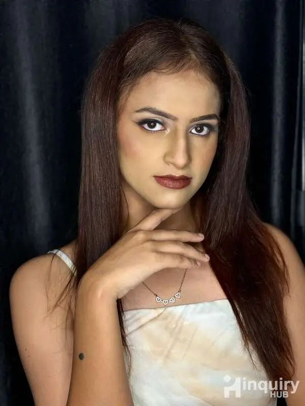 Professional Makeup Artist Vlcc