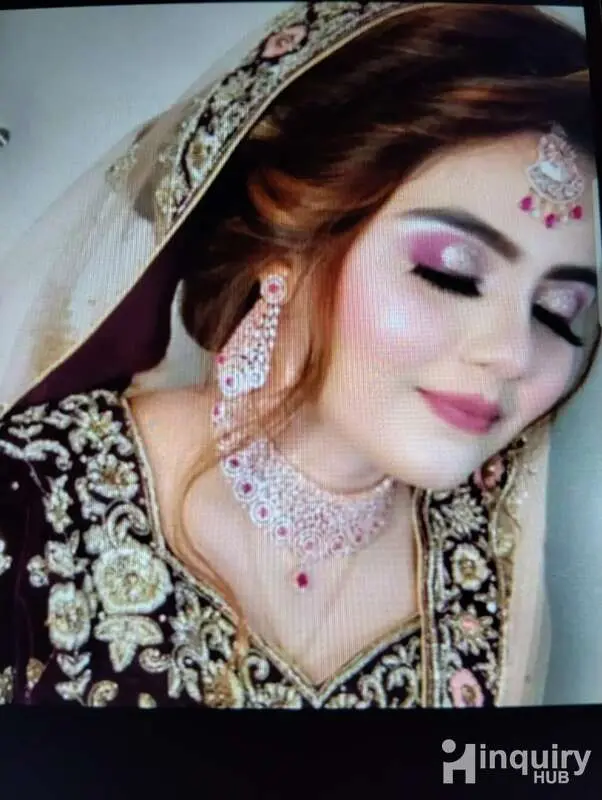Sa Meckup And Mehendi Artist