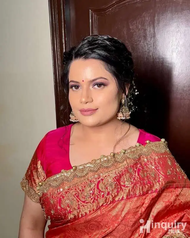 Farhana Makeup Artist