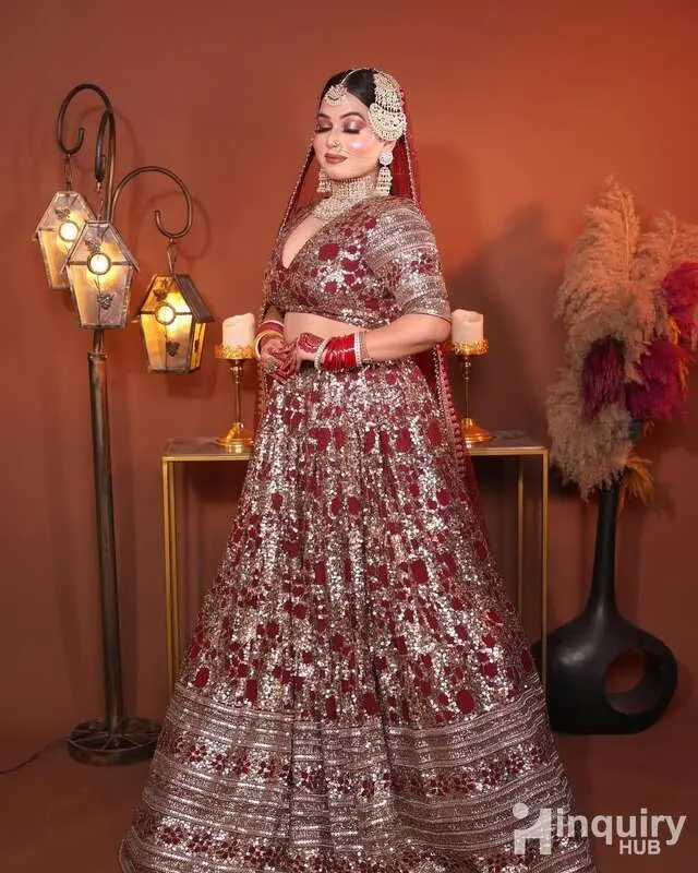 Glamby Ayushi Ahluwalia