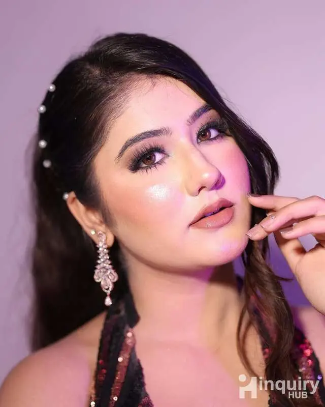 Glamby Ayushi Ahluwalia