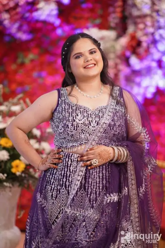 Neelam Mua