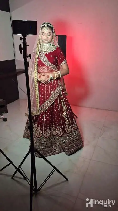 Neelam Mua