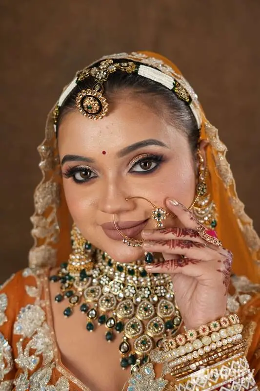 Amisha  Makeup Artist