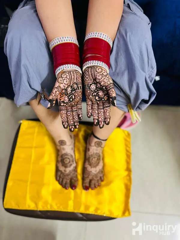 Ambika Mehendi Art