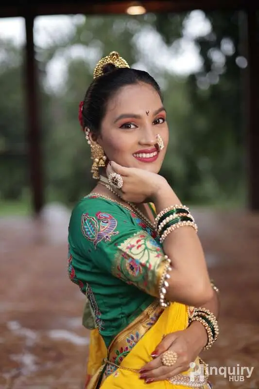 Supriya Sawant   Make Up Artist
