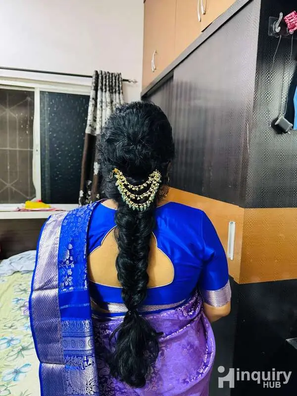 Makeup Artis Shubhangi