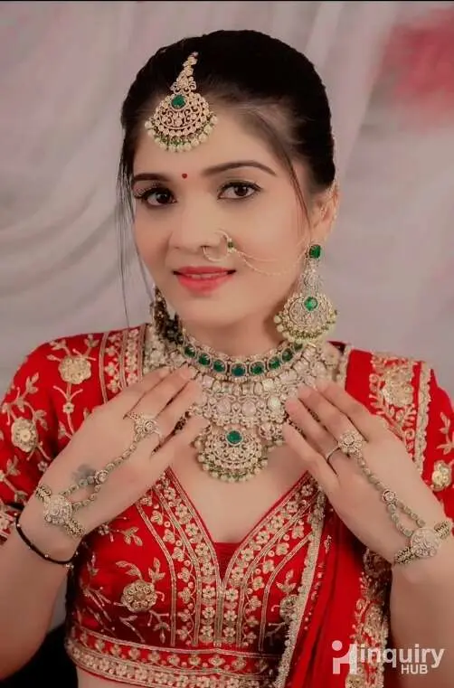 Juli Bridal Studio And Academy   Professional Mehndi Artist