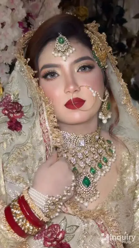 Makeup Artist Ashmi