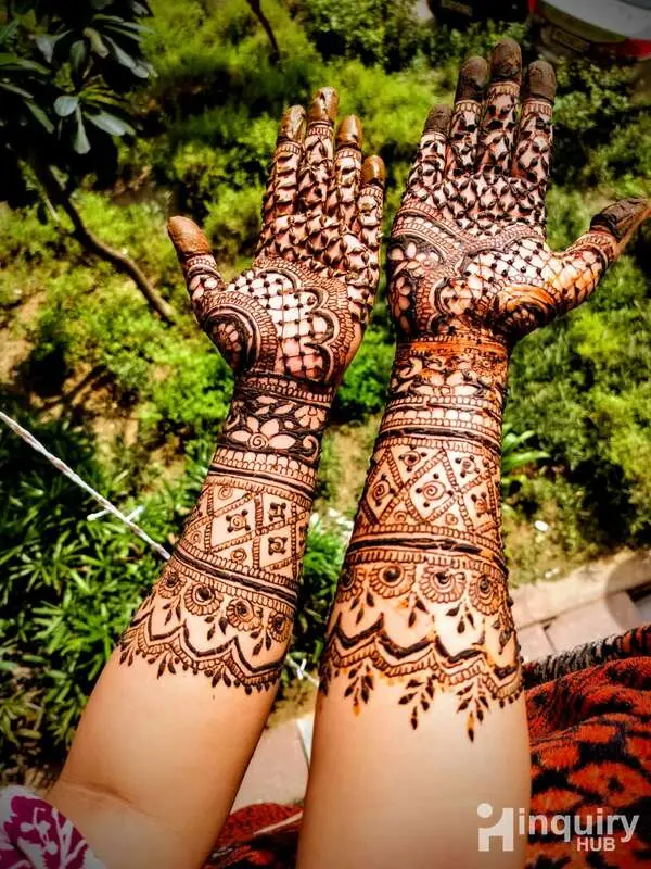 Makeup Artist And Mehandi Artist  Komal
