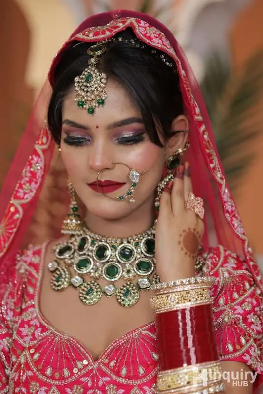 Ansh Mahi Makeup Artist