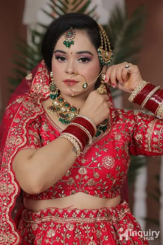 Ansh Mahi Makeup Artist
