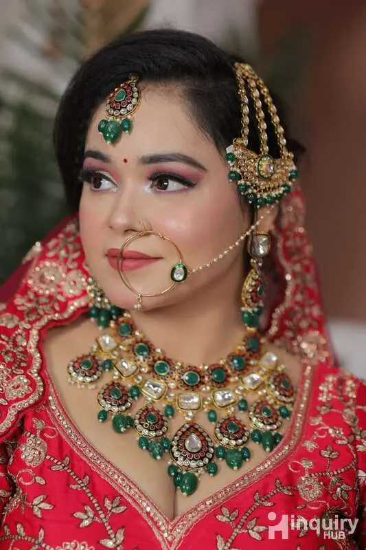 Ansh Mahi Makeup Artist