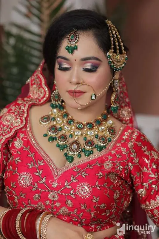 Ansh Mahi Makeup Artist
