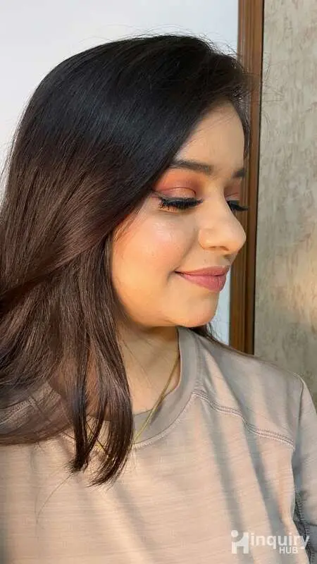 Seema  Mekup Artist