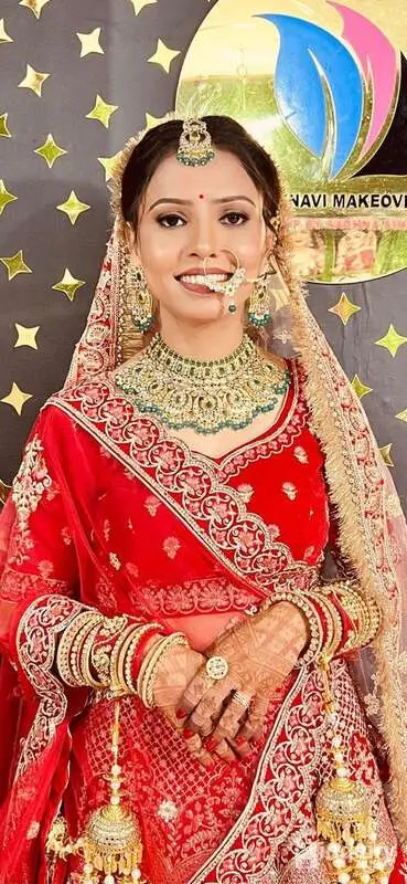 Mayuree Kanojiya Makeup Artist