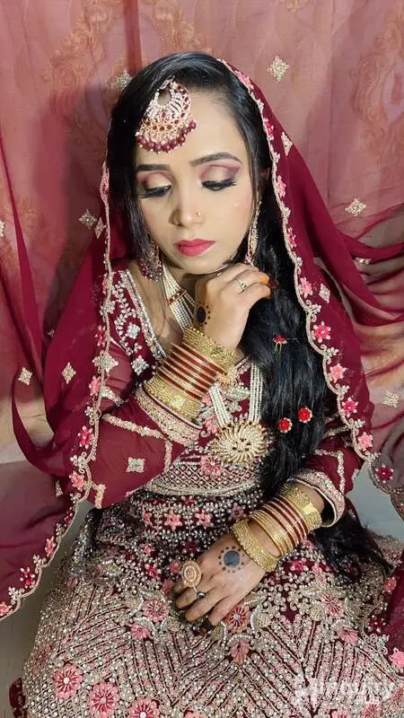 Mayuree Kanojiya Makeup Artist