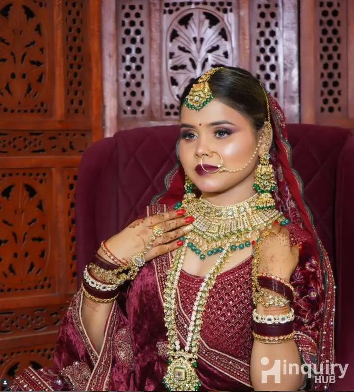 Soniya Singh  Mua