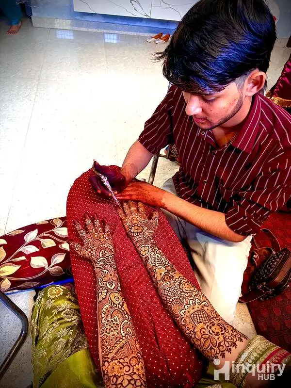Neeraj Mehndi Artists