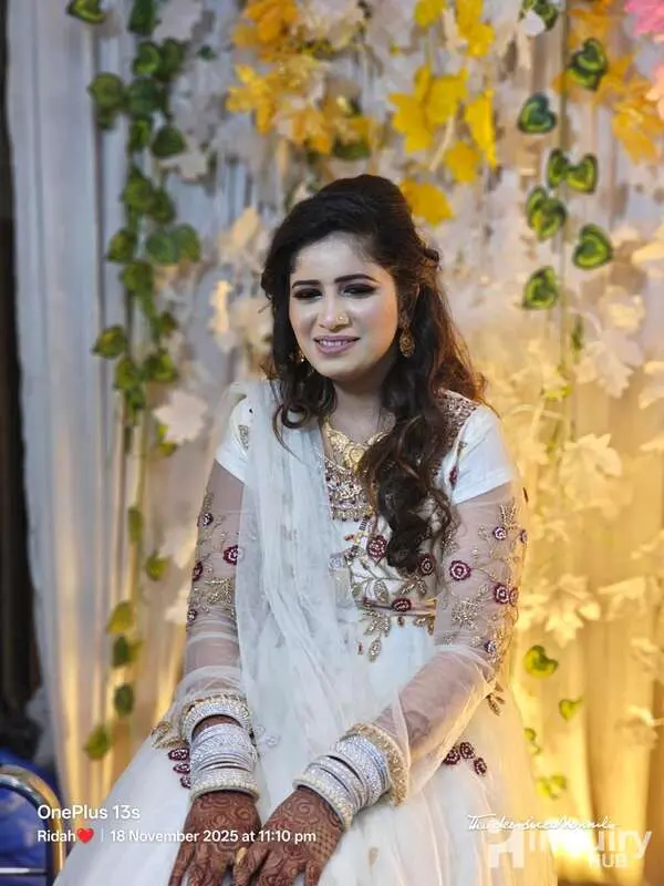 Zunaira Khan