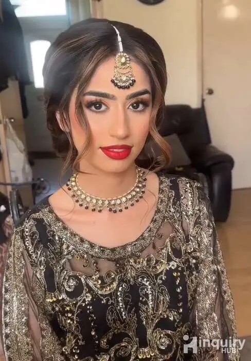 Zunaira Khan