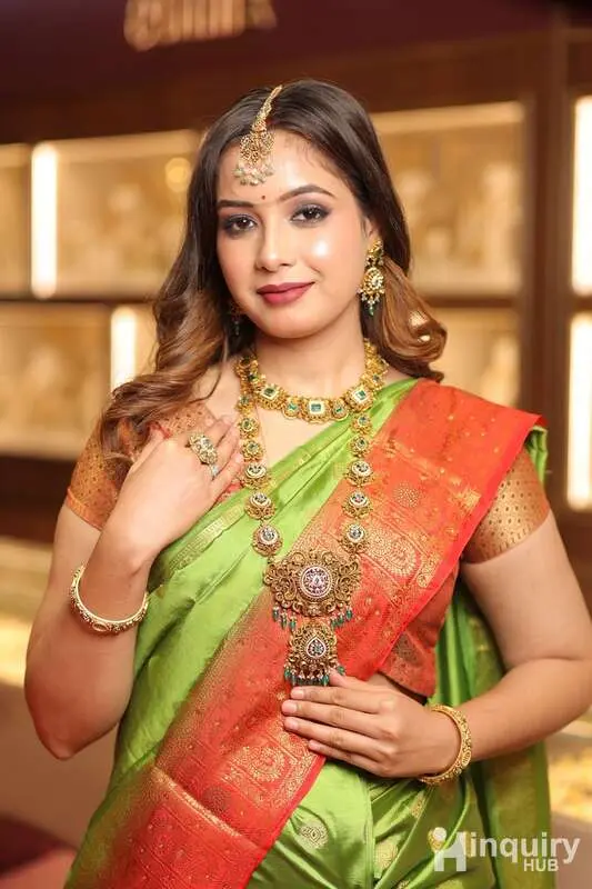 Deeps  Makeupartistry